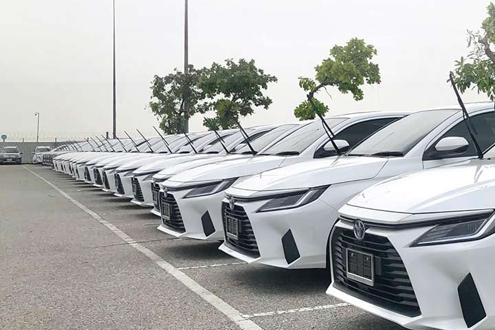 K Car Rental 车辆租赁